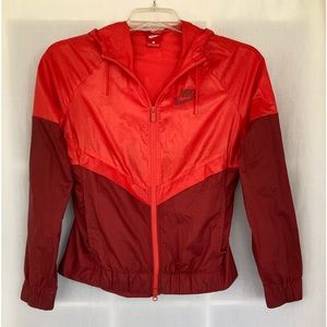 Woman’s Nike Red Two-Tone Hooded Windbreaker Jacket. Size Small